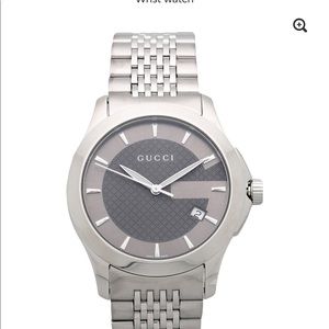 Women’s Gucci watch